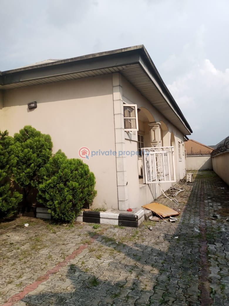 For rent 4 bedroom Flat & Apartment Elelenwo Port Harcourt Rivers (PID