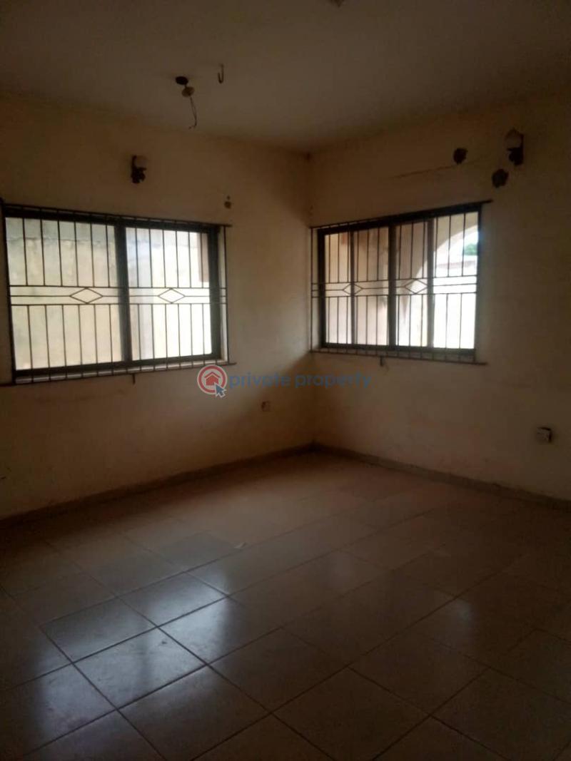 3 bedroom House For Rent Iyana Ekoro, Via Ekoro Rd, Abule Egba Lagos