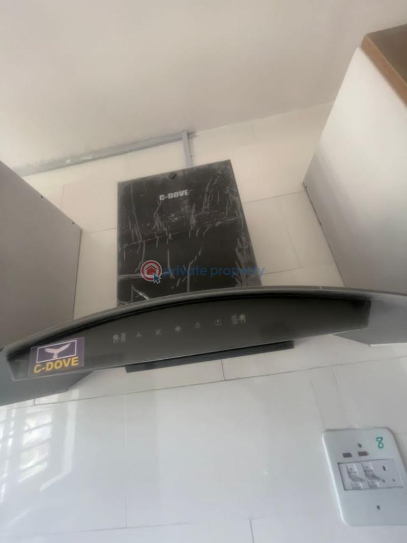 3 bedroom Flat & Apartment For Rent Alaka Estate Surulere Lagos - 2