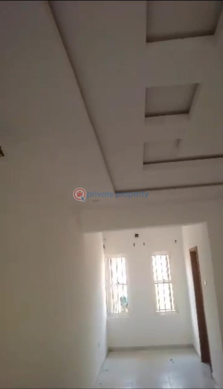 2 bedroom Block Of Flats For Rent Valleyview Estate, Oluodo, Ebute Ikorodu Lagos - 6