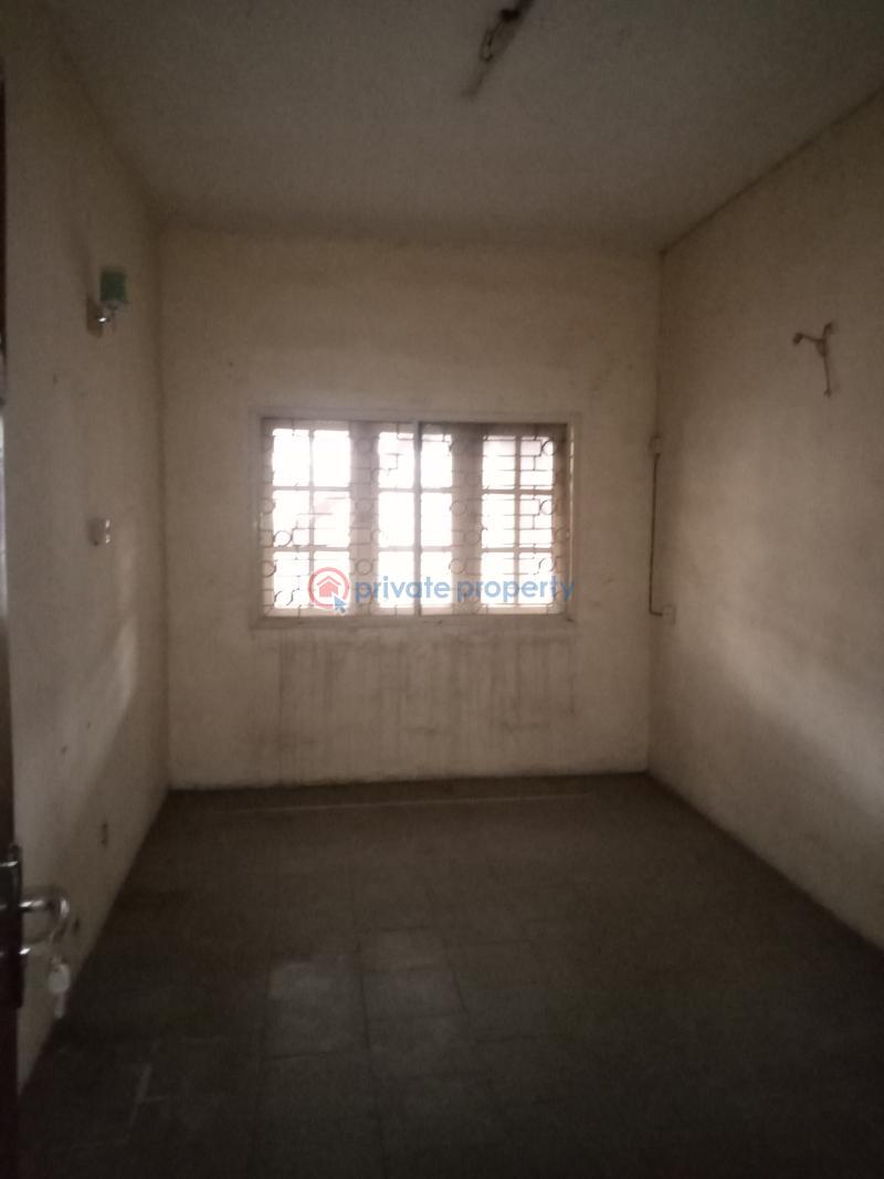 3 bedroom Flat & Apartment For Rent Off Ogunlana Drive, By Ajao Road, Surulere Lagos - 9