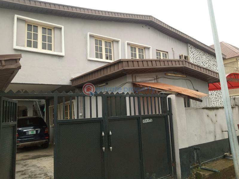 3 bedroom Flat & Apartment For Rent Off Ogunlana Drive, By Ajao Road, Surulere Lagos - 1