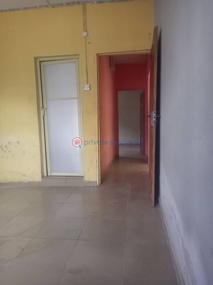2 bedroom Flat & Apartment For Rent Bada Ayobo Ipaja Lagos - 6