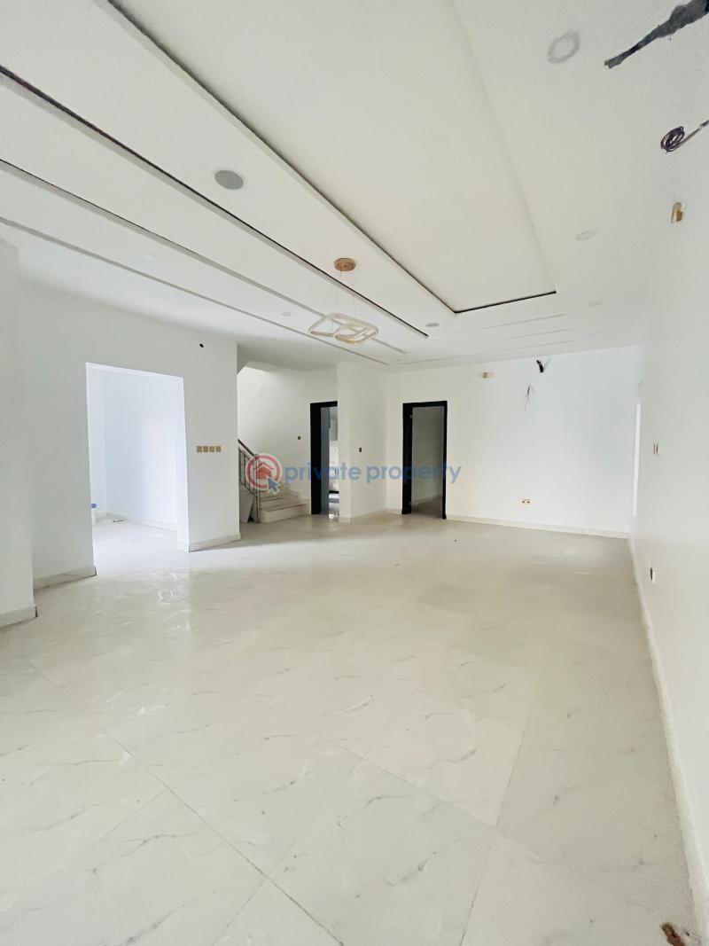 5 bedroom House For Sale Ajah Lagos - 1