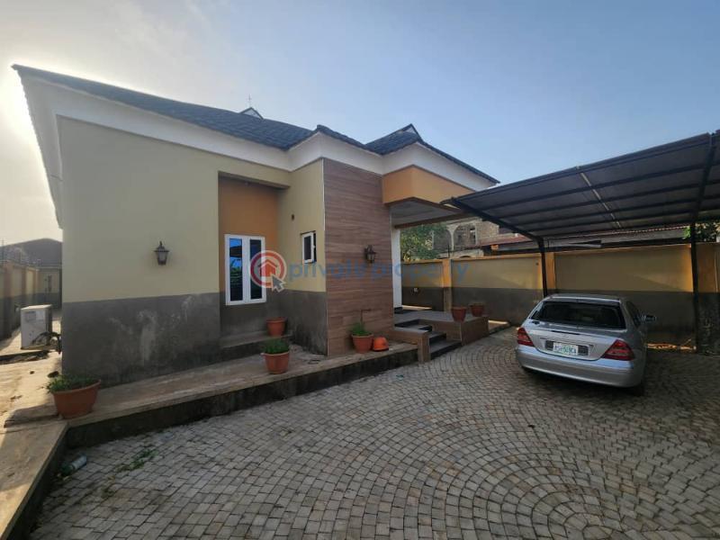 3 bedroom Detached Bungalow For Sale Jiboye Apata Apata Ibadan Oyo - 1