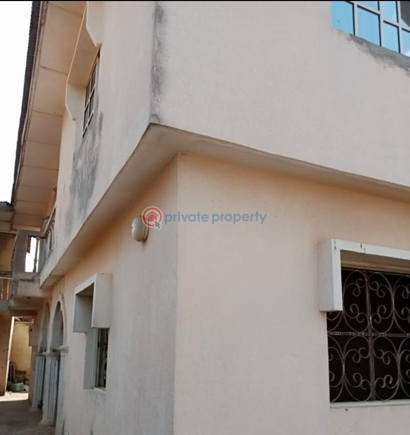 3 bedroom Flat & Apartment For Rent Olaogun, Old Ife Road Ibadan Oyo - 7
