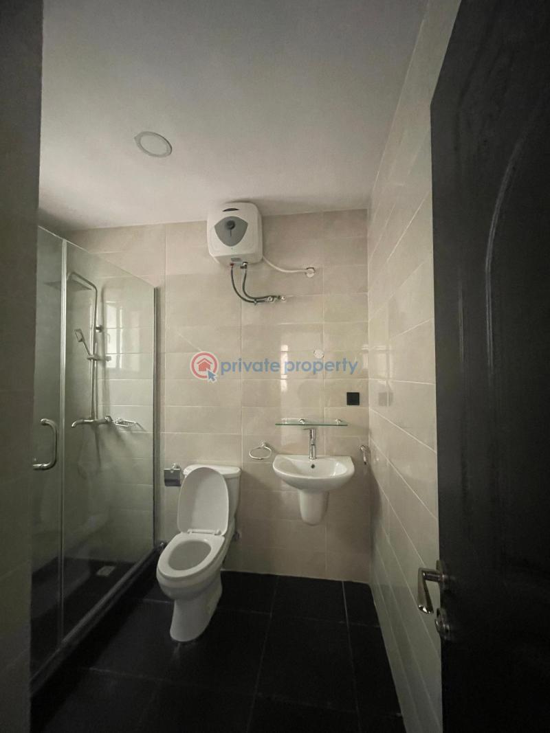 5 bedroom Detached Duplex For Sale Chevron Lekki Lagos - 2