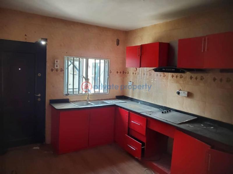 4 bedroom Semi detached Duplex For Rent Dolphin Estate Ikoyi Lagos - 2