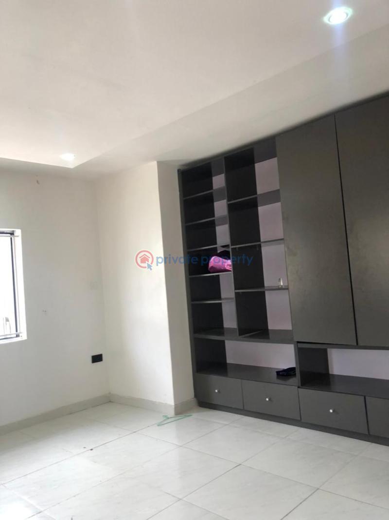 1 bedroom Flat & Apartment For Rent Lekki Phase 1 Lagos - 3