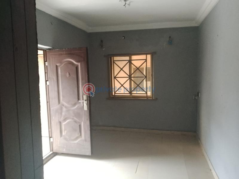1 bedroom Flat & Apartment For Rent Off Oyatogun Okeira Oke-ira Ogba Lagos - 2