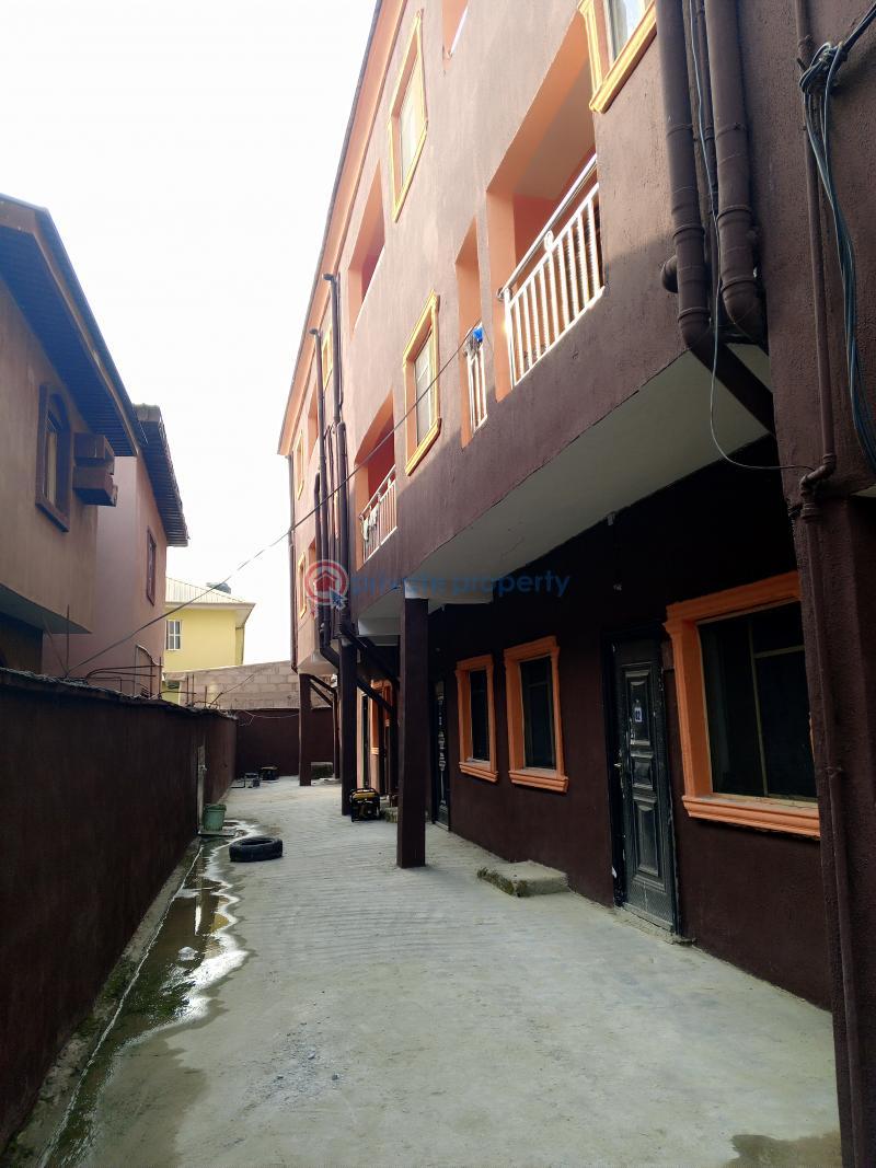 1 bedroom Flat & Apartment For Rent Rock Stone Badore Ajah Lagos - 0