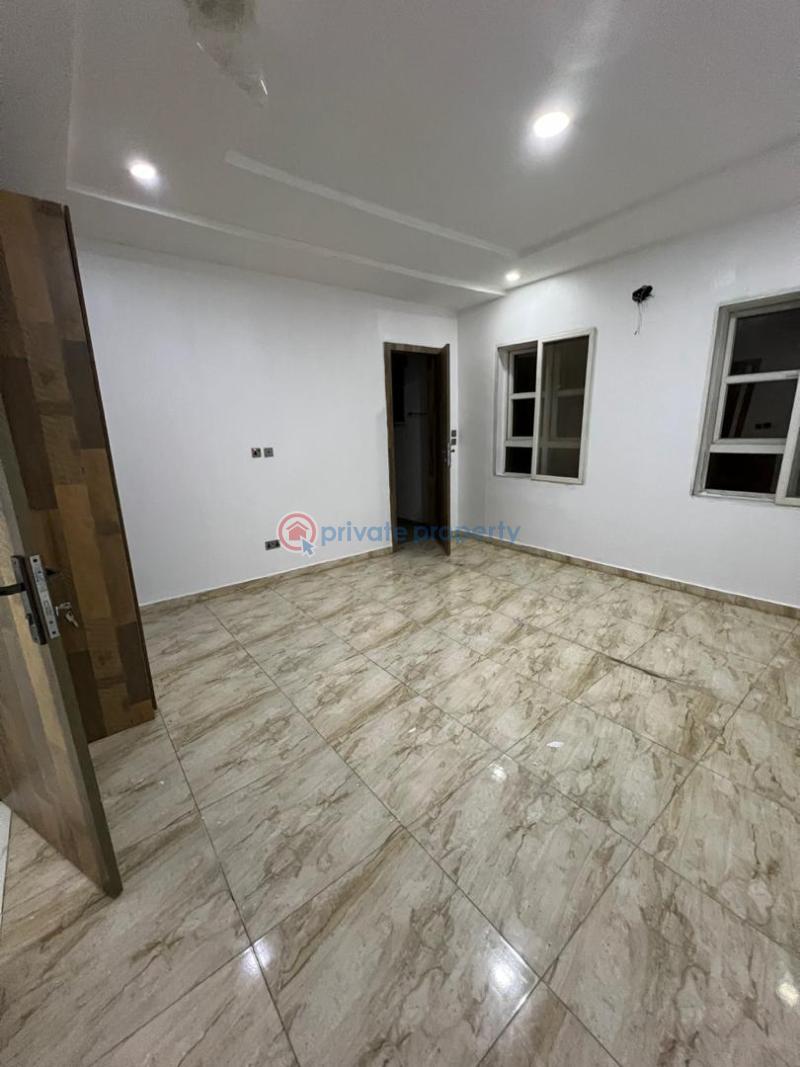 Shared Apartment For Rent Victoria Bay Estate, Orchid Road Eleganza Bustop Lekki Lagos Chevron Drive Lekki Lagos - 4