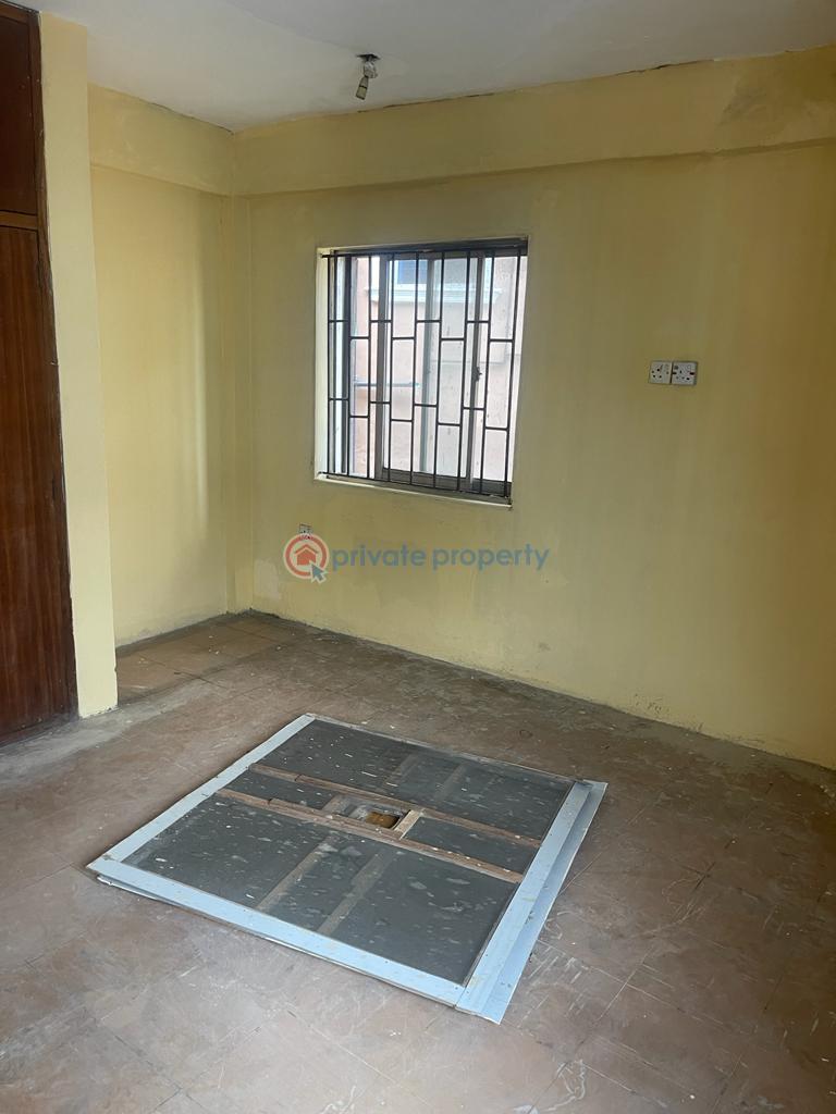 3 bedroom House For Rent Sabo Yaba Lagos - 8