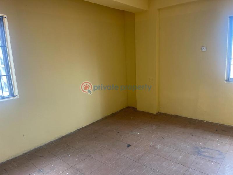 3 bedroom House For Rent Sabo Yaba Lagos - 4