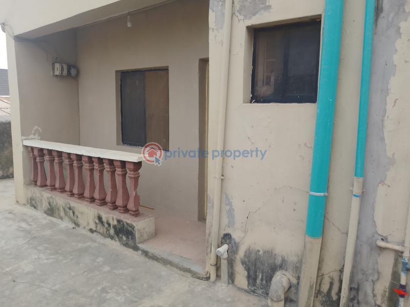 2 bedroom Flat & Apartment For Rent Off Adeyemi Alao Okeira Oke-ira Ogba Lagos - 0