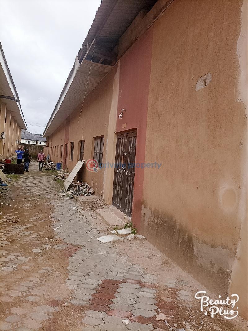 Warehouse For Rent One Afa Isolo. Lagos Mainland Isolo Lagos - 3