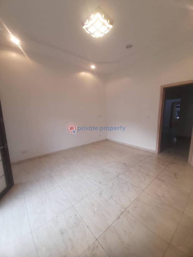 1 bedroom Studio Apartment For Rent Royal Pine Estate, Orchid Road Lekki, Lagos, Nigeria. Gate I Along Lekki Expressway Lagos - 1