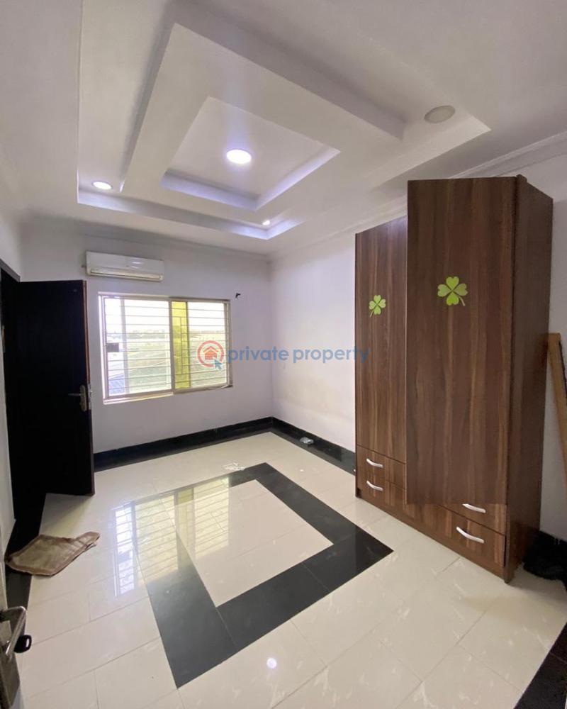 1 bedroom Studio Apartment For Rent Along Lekki Expressway Lagos - 4