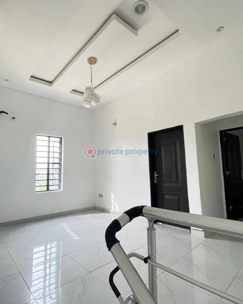 4 bedroom Semi detached Duplex For Sale Chevron Drive Lekki Lagos - 2