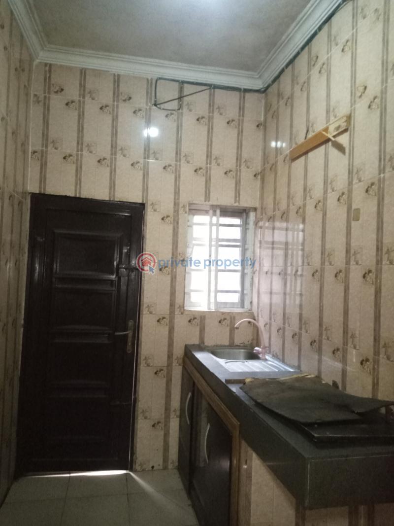 2 bedroom Flat & Apartment For Rent Off Apapa Road, Costain, Iponri Surulere Lagos - 2