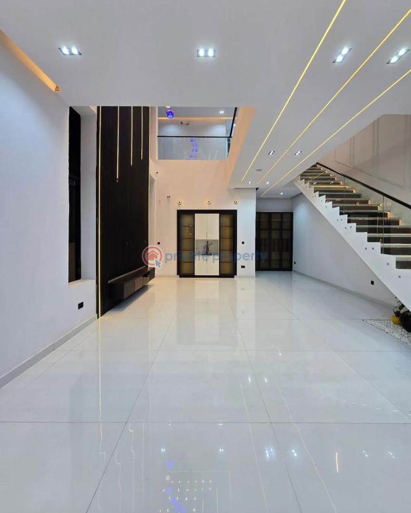 5 bedroom Detached Duplex For Sale Idado Lekki Lagos - 11
