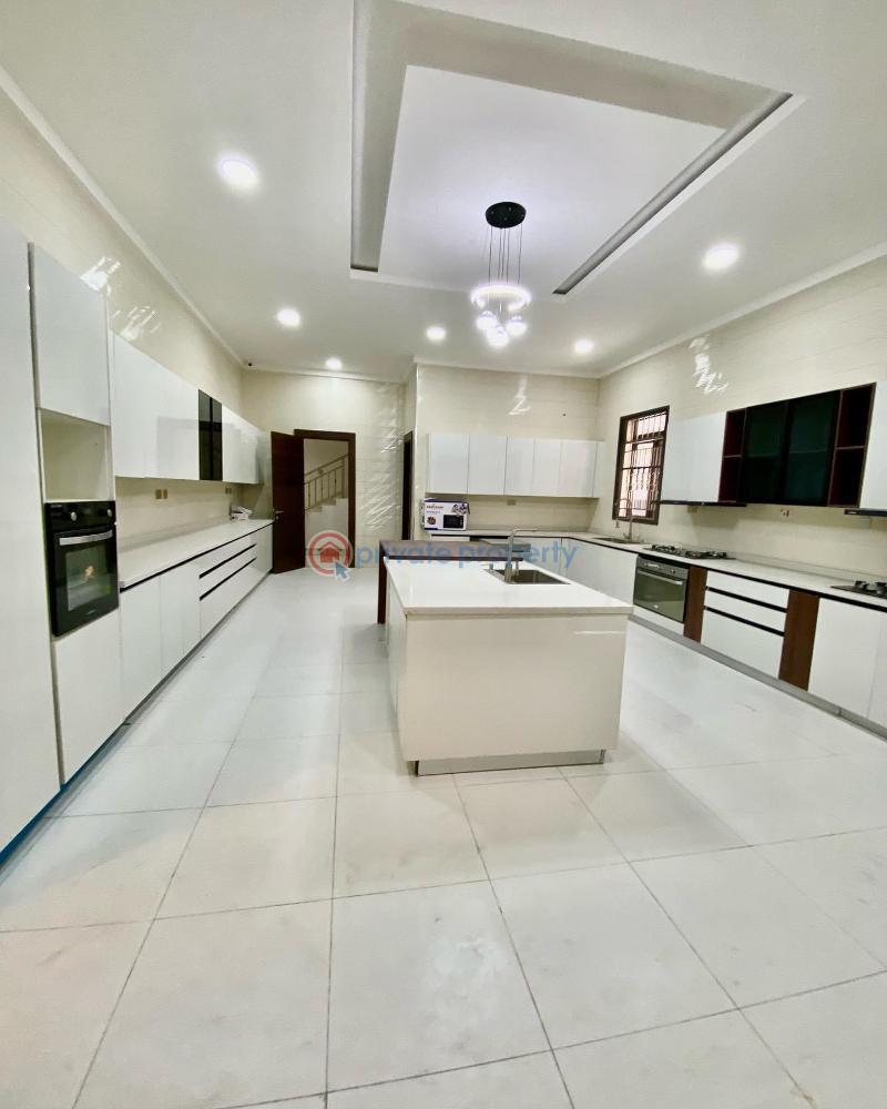 9 bedroom House For Sale Maitama Abuja Phase 1  - 2