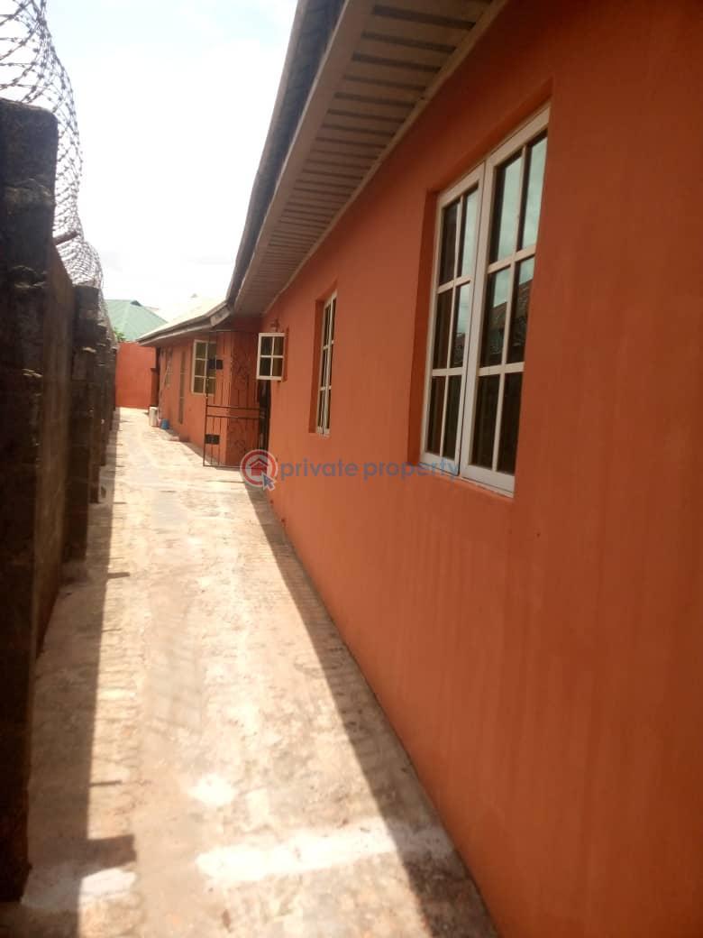 3 bedroom House For Sale Aboru, Heritage Estate Iyana Ipaja Lagos - 8