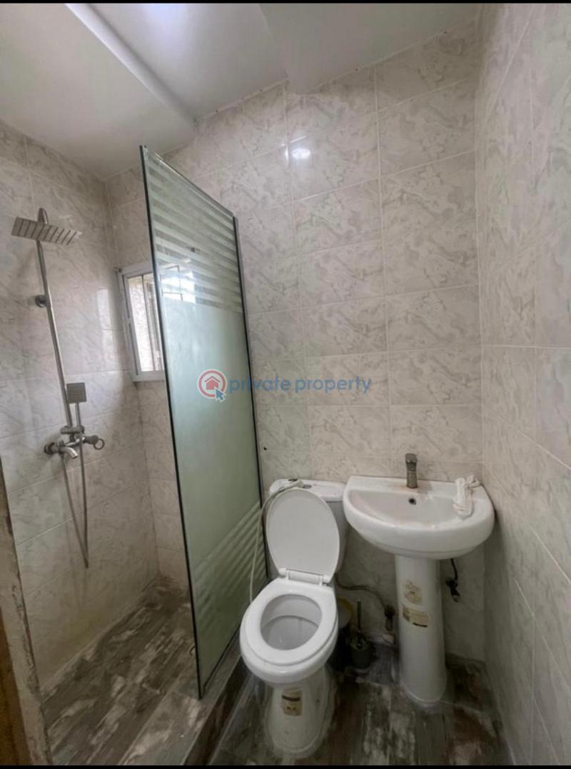 3 bedroom House For Rent Williams Estate Adelabu Surulere Lagos - 2
