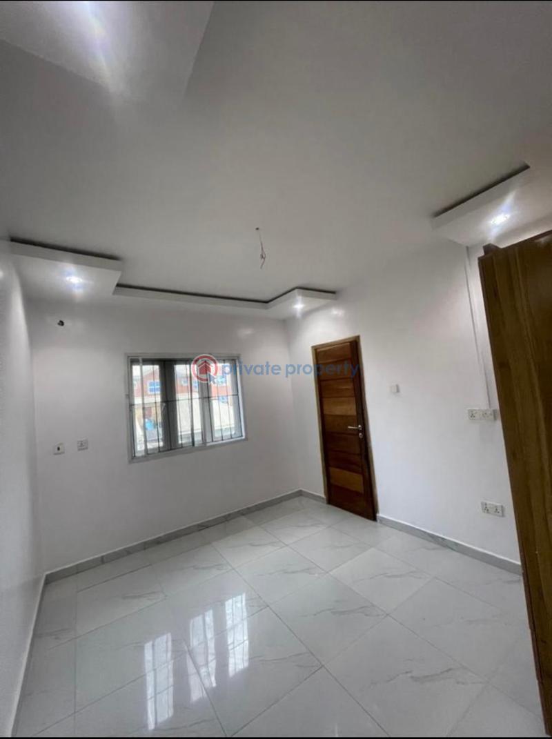 3 bedroom House For Rent Williams Estate Adelabu Surulere Lagos - 3