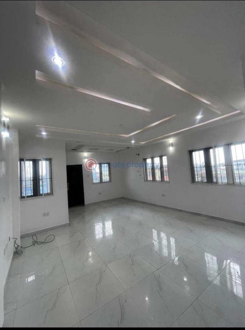 3 bedroom House For Rent Williams Estate Adelabu Surulere Lagos - 4