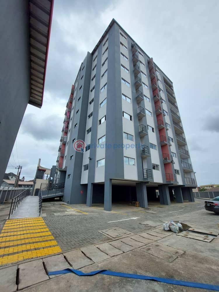 3 bedroom Flat & Apartment For Rent Third Mainland Bridge Tejuosho Yaba Lagos - 0