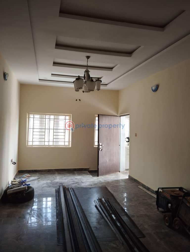 2 bedroom Block Of Flats For Rent Pyakasa Lugbe Lugbe Abuja Phase 4  - 1