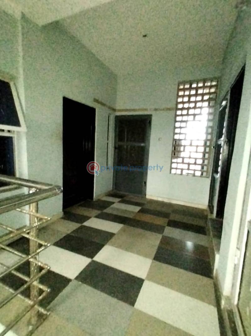 2 bedroom Block Of Flats For Rent Off Ogudu Road Ogudu Road Lagos - 11