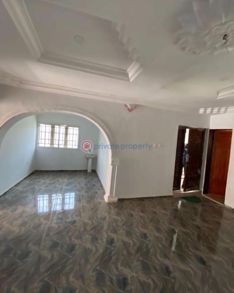 2 bedroom House For Rent Kolapo Ishola Gra Ibadan Oyo - 1