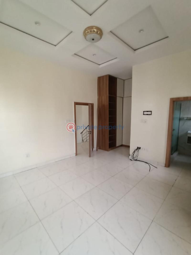 4 bedroom House For Sale Thomas Estate Ajah Lagos - 2