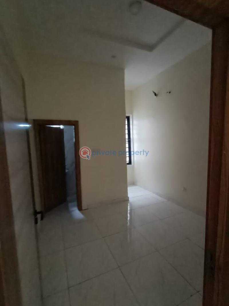 4 bedroom House For Sale Thomas Estate Ajah Lagos - 5