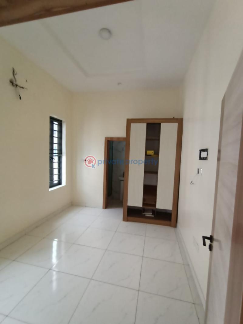 4 bedroom House For Sale Thomas Estate Ajah Lagos - 4