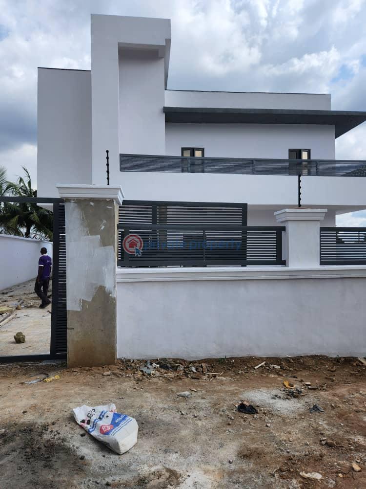 For sale 6 bedroom House Kolapo Ishola Gra Ibadan Oyo (PID 4PAFLU