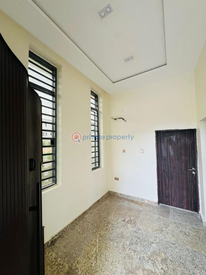 5 bedroom Detached Duplex For Sale Carlton Gate Akobo Ibadan Oyo - 10