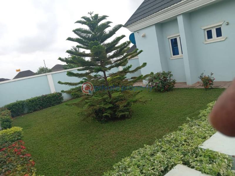 6 bedroom Detached Bungalow For Rent Opposite Taska Filling Station Akala Express Ibadan Oyo - 6