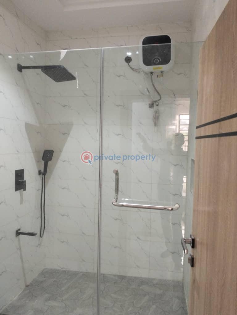 4 bedroom Detached Duplex For Sale Adeoje Estate Akala Express Ibadan Oyo - 1