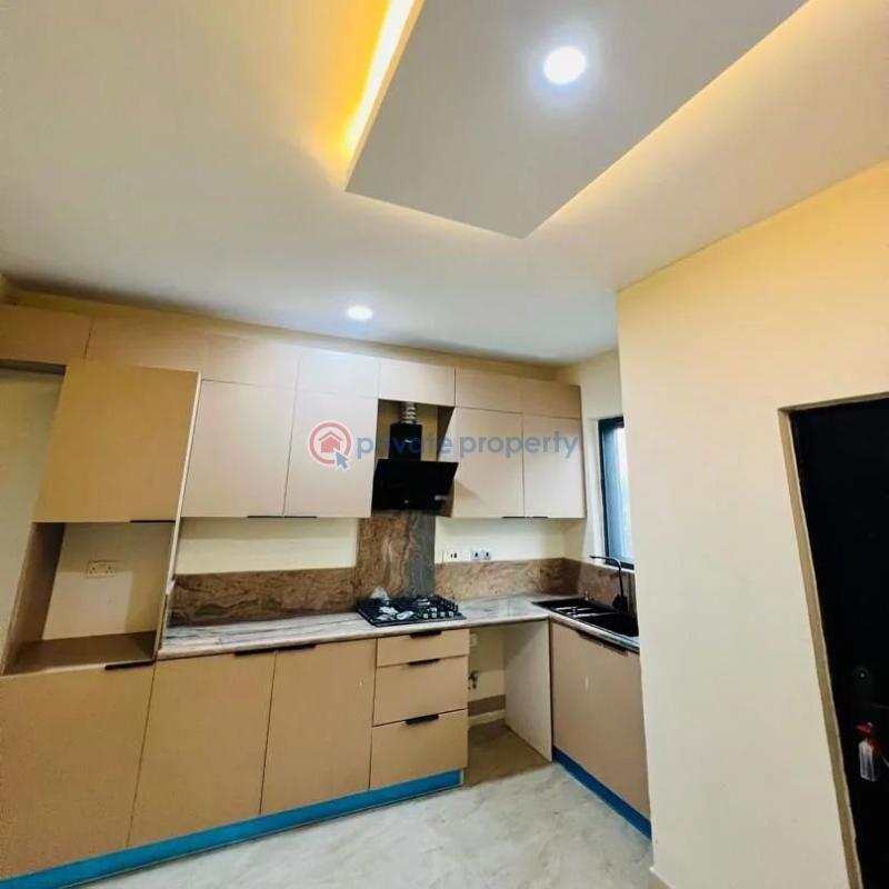 3 bedroom Flat & Apartment For Rent Yaba Lagos - 2
