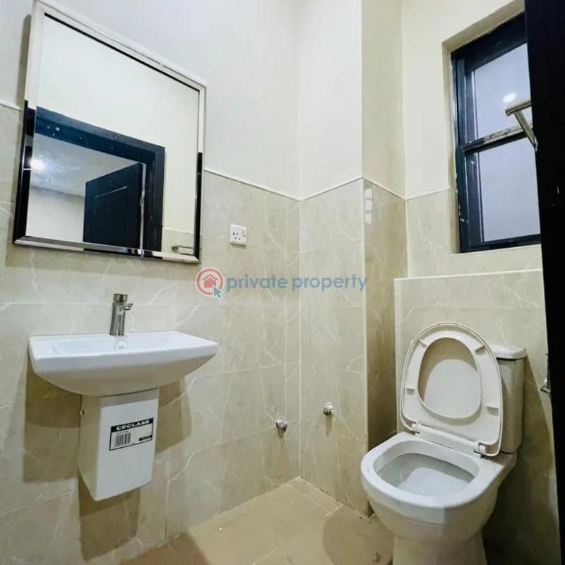 3 bedroom Flat & Apartment For Rent Yaba Lagos - 4