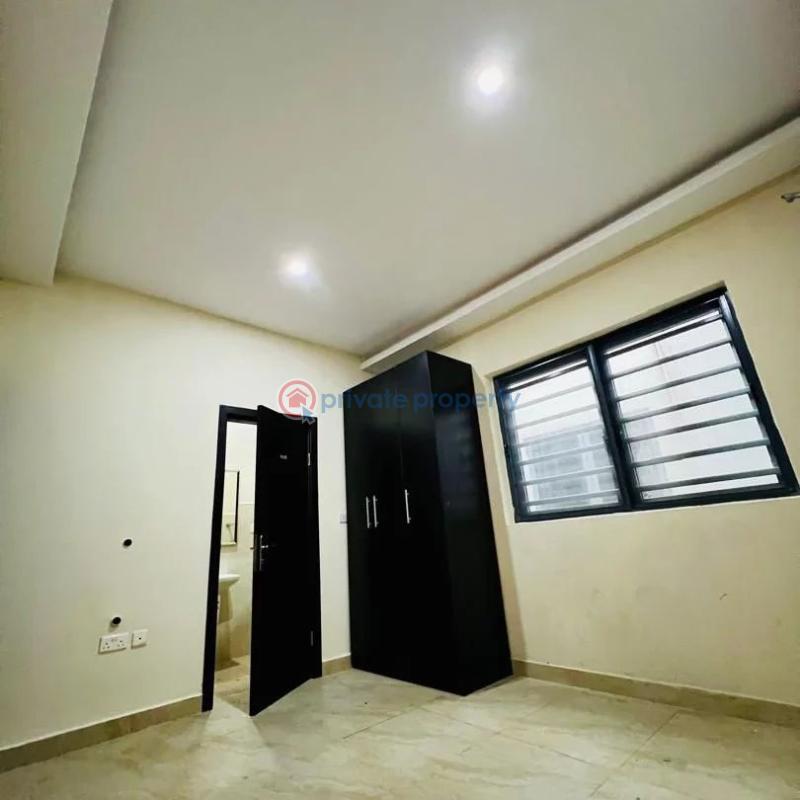 3 bedroom Flat & Apartment For Rent Yaba Lagos - 5