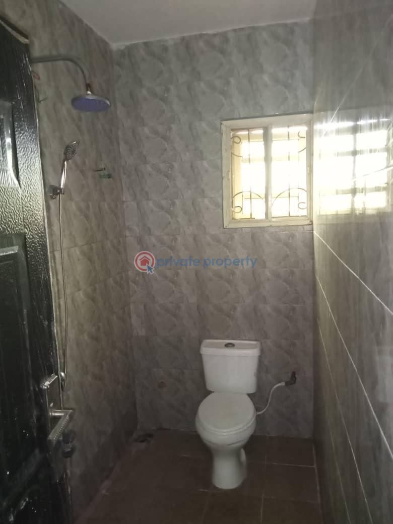1 bedroom Flat & Apartment For Rent Ajeigbe Off Ringroad Ibadan Oyo - 3