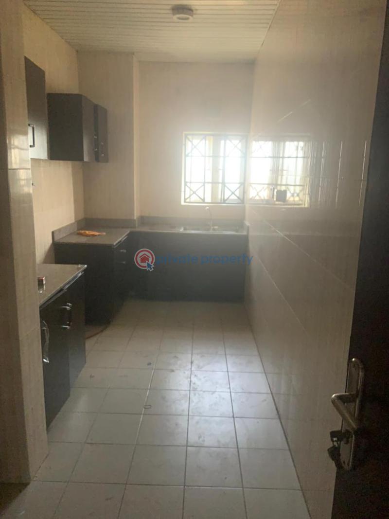 3 bedroom House For Rent In A Serene Neighborhood At Omole Phase 2, Berger Lagos Omole Phase 2 Ojodu Lagos - 2