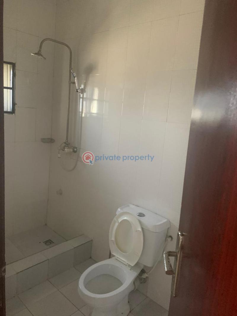 3 bedroom House For Rent In A Serene Neighborhood At Omole Phase 2, Berger Lagos Omole Phase 2 Ojodu Lagos - 11