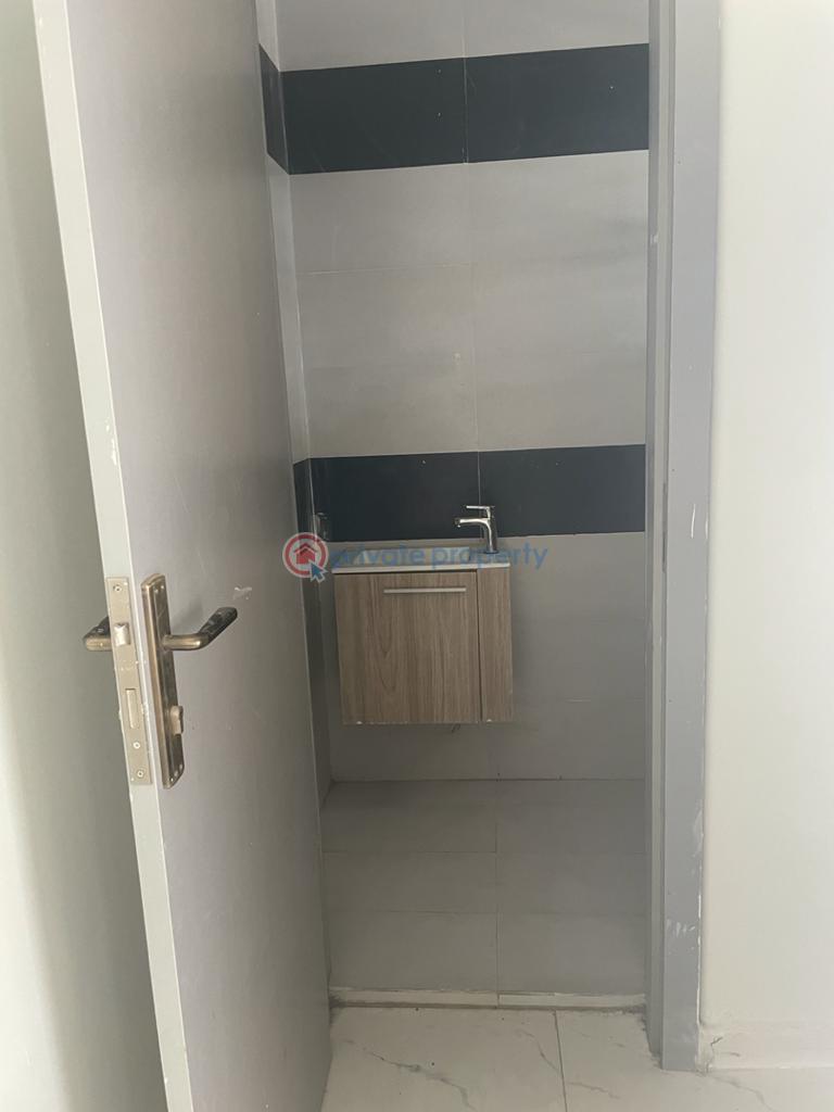 4 bedroom Terraced Duplex For Sale Orchid Road Lafiaji Lekki Lagos - 8