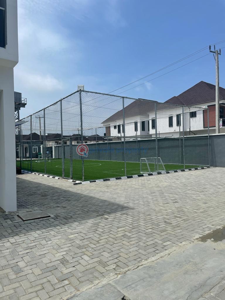 4 bedroom Terraced Duplex For Sale Orchid Road Lafiaji Lekki Lagos - 11