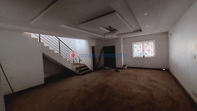 4 bedroom House For Rent Galadimawa Abuja Phase 3  - 3